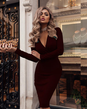 Pure color of the dress
